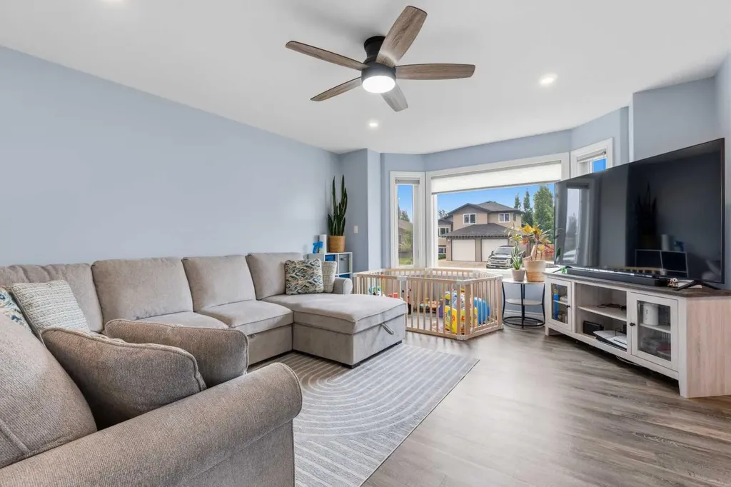 108 Wellwood Drive Whitecourt AB T7S 0C6