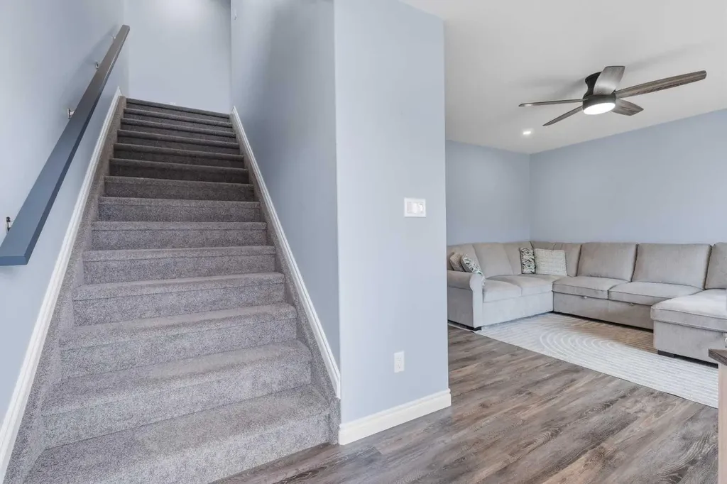 108 Wellwood Drive Whitecourt AB T7S 0C6