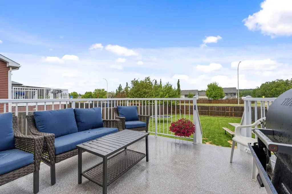 108 Wellwood Drive Whitecourt AB T7S 0C6