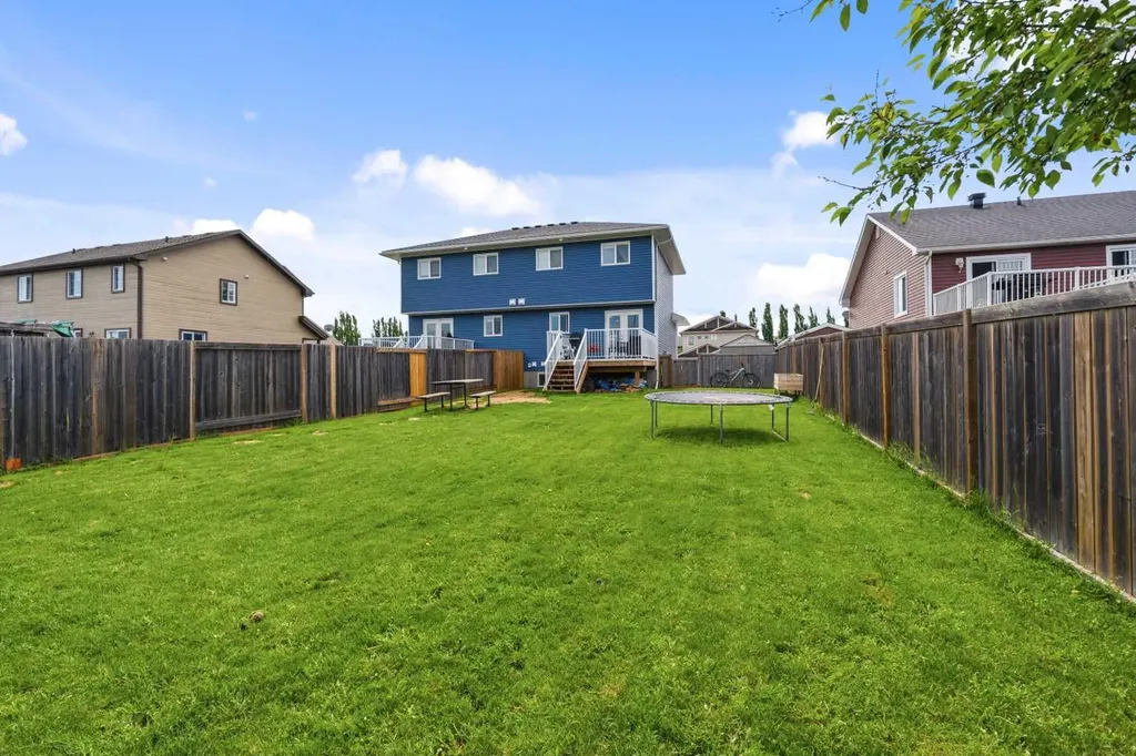 108 Wellwood Drive Whitecourt AB T7S 0C6