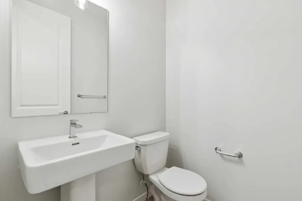 41 Belmont Row SW Calgary AB T2X 6E6