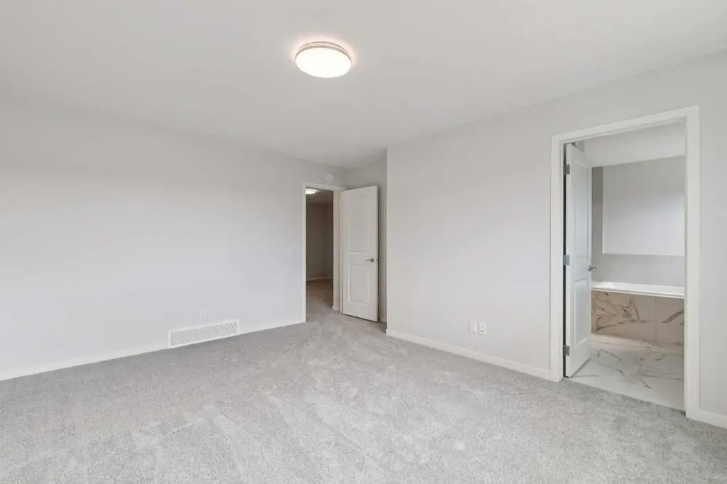 41 Belmont Row SW Calgary AB T2X 6E6
