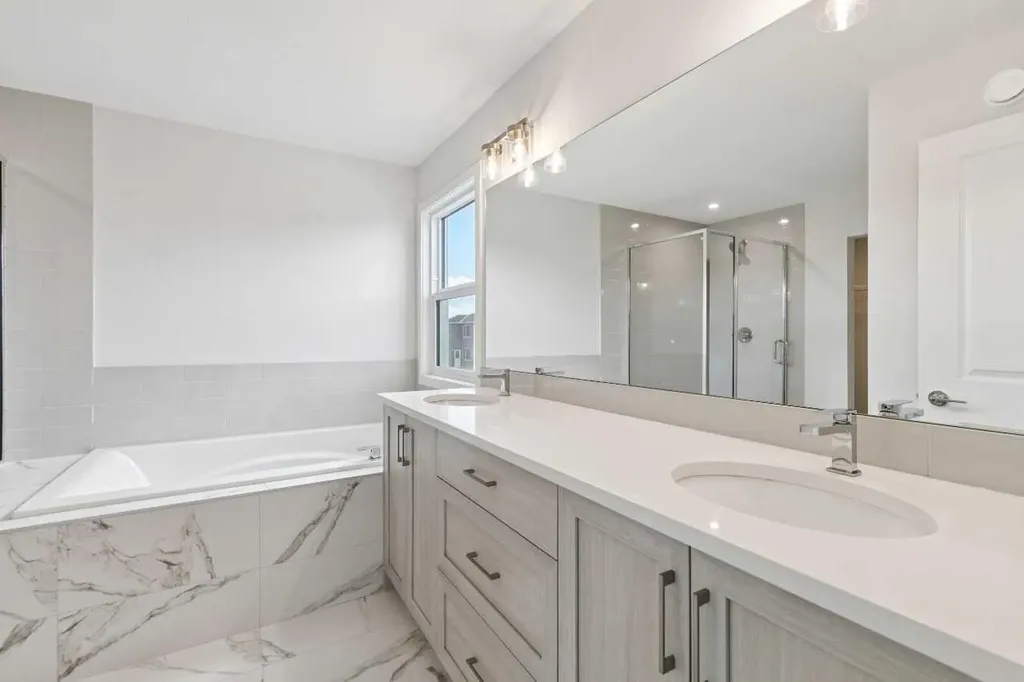41 Belmont Row SW Calgary AB T2X 6E6