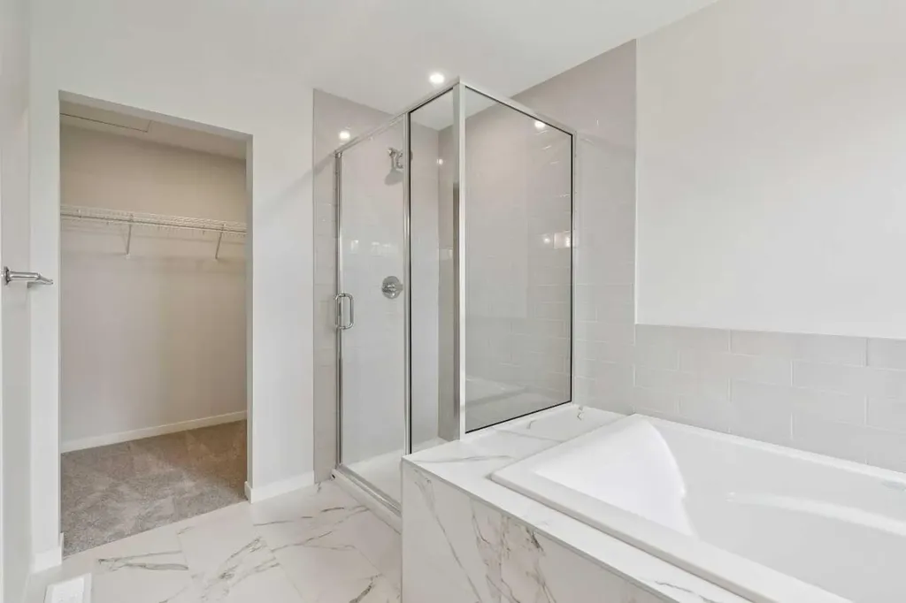 41 Belmont Row SW Calgary AB T2X 6E6