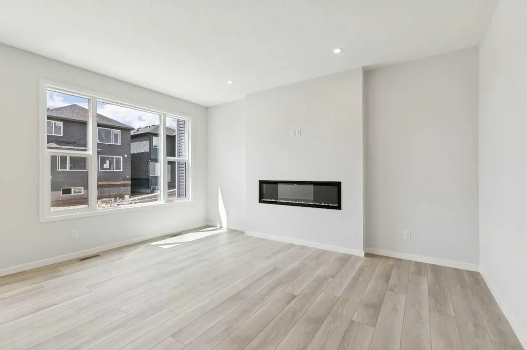 41 Belmont Row SW Calgary AB T2X 6E6