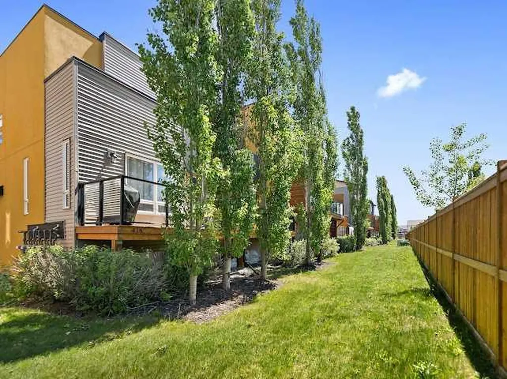416 Covecreek Circle NE Calgary AB T3K0W6