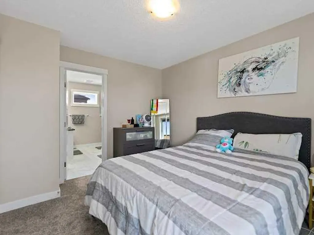 416 Covecreek Circle NE Calgary AB T3K0W6