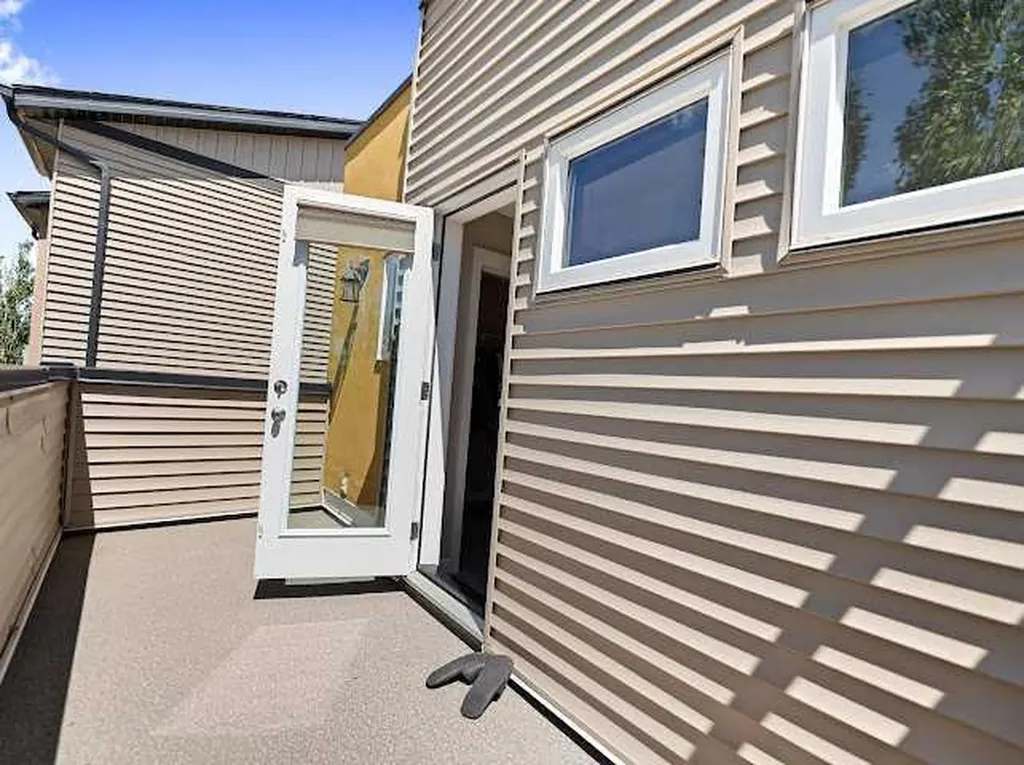 416 Covecreek Circle NE Calgary AB T3K0W6