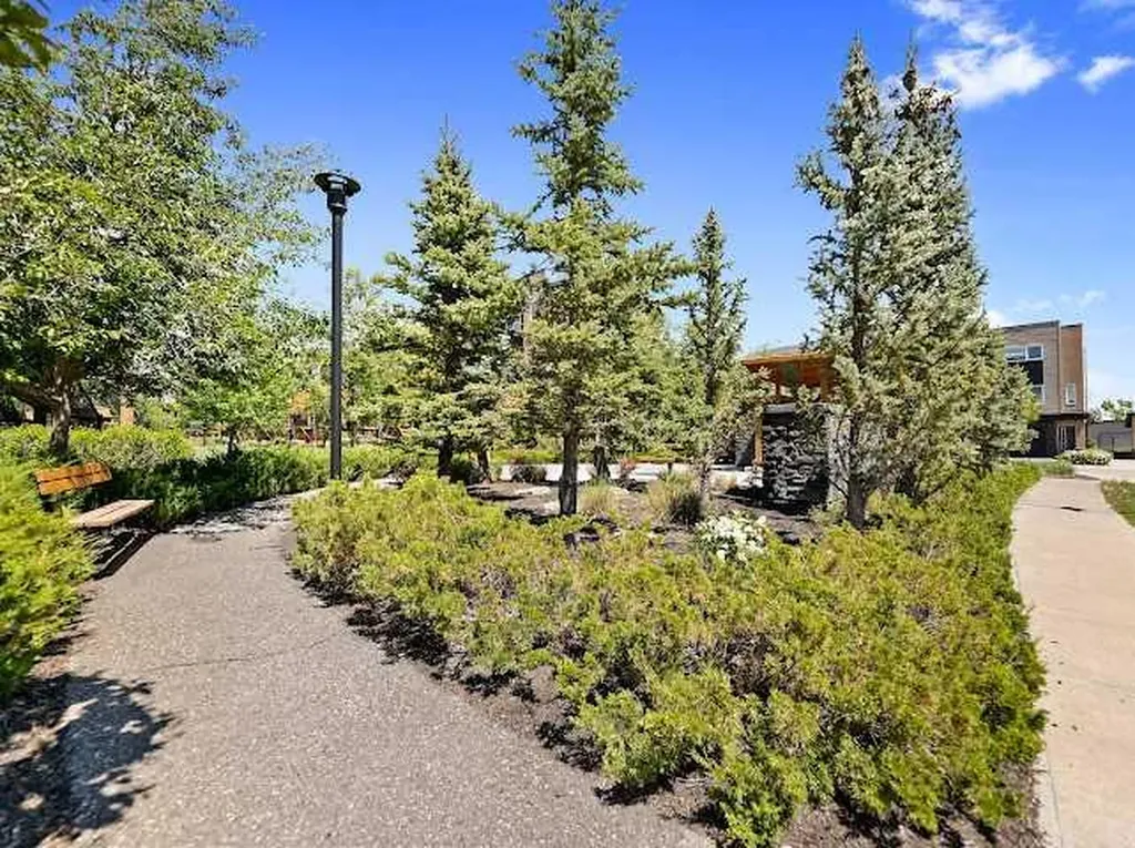 416 Covecreek Circle NE Calgary AB T3K0W6