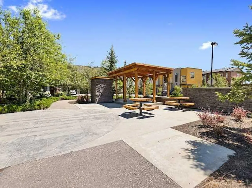 416 Covecreek Circle NE Calgary AB T3K0W6