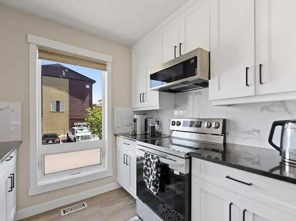 416 Covecreek Circle NE Calgary AB T3K0W6