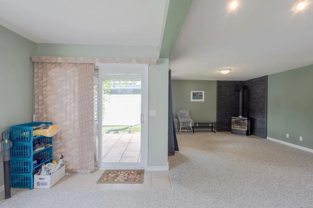 124 Tuscany Hills Park NW Calgary AB T3L 2A3