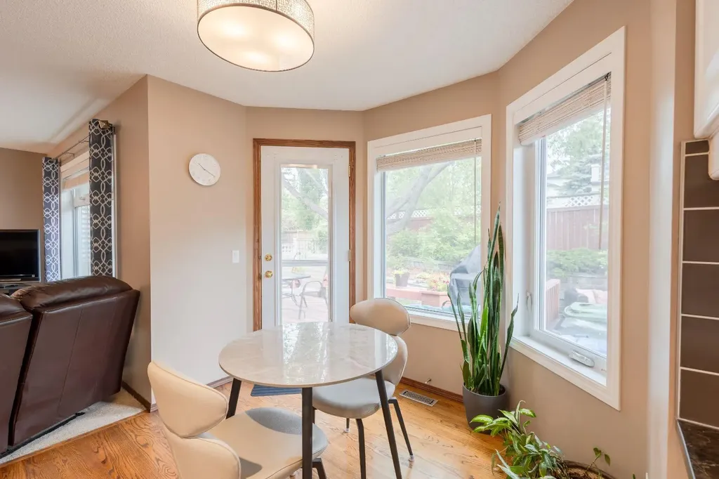 123 Tuscany Hills Park NW Calgary AB T3L 2A3