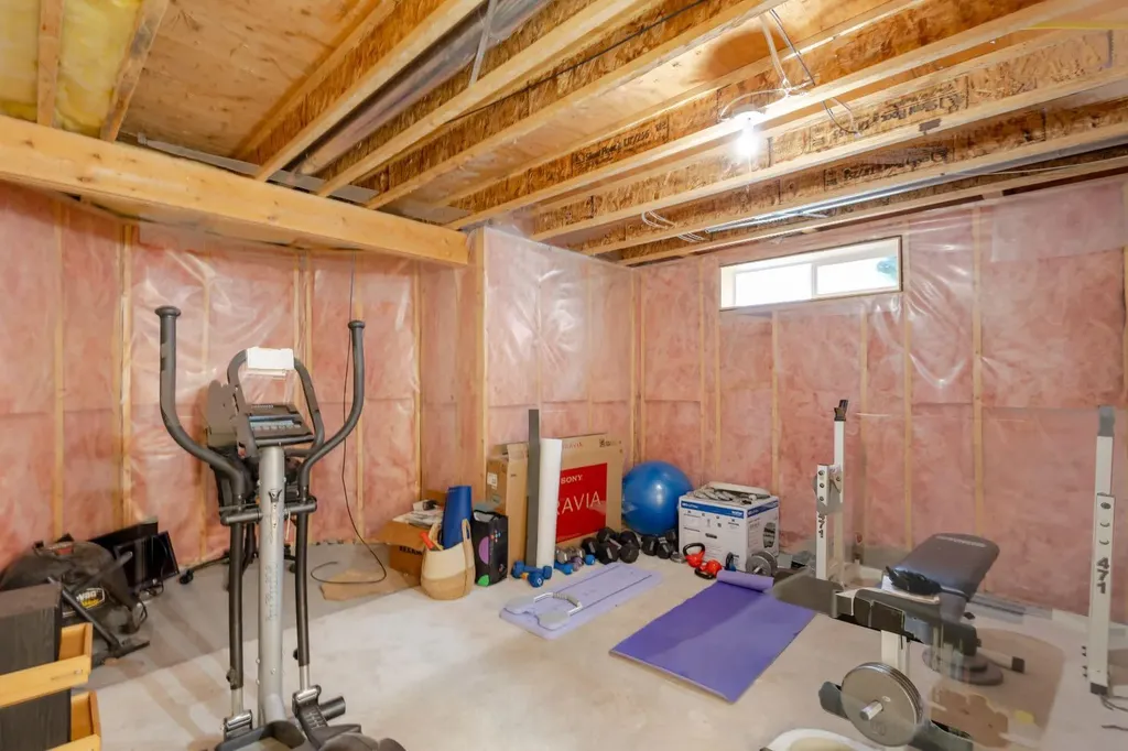 123 Tuscany Hills Park NW Calgary AB T3L 2A3
