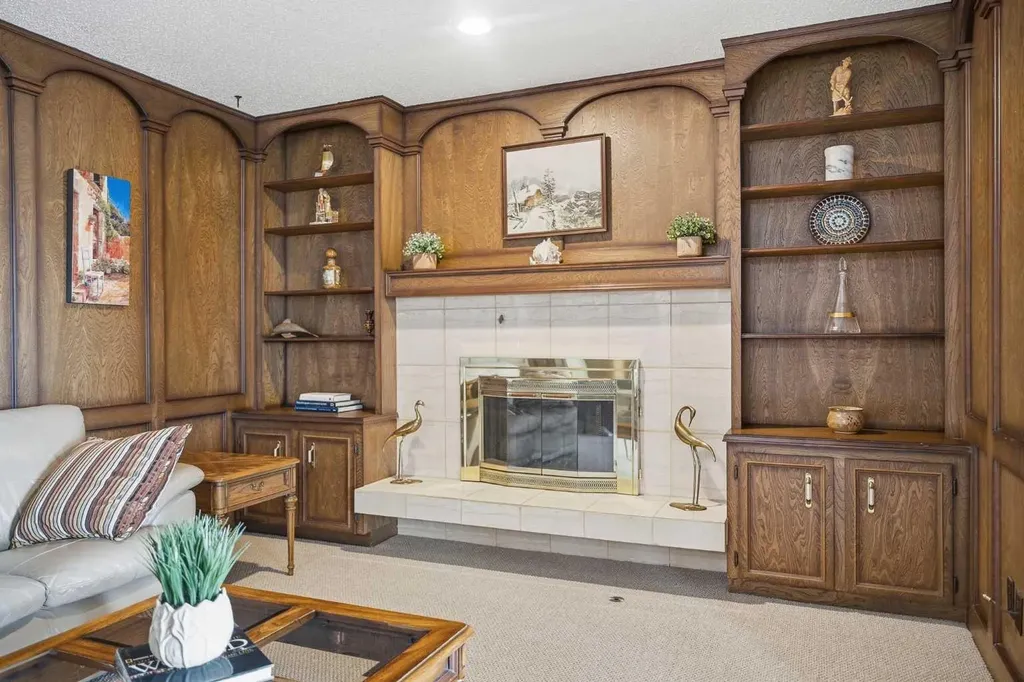 228 Norfolk Road NW Calgary AB T2K 5P7