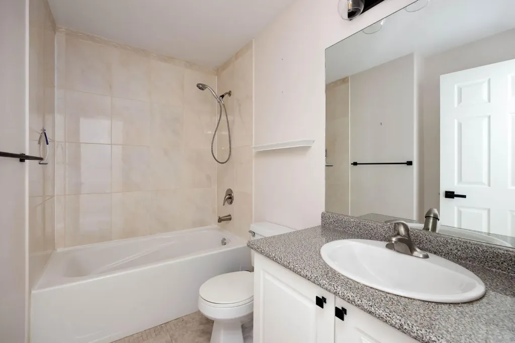 1095 Timberline Drive Fort Mcmurray AB T9K 1Y7