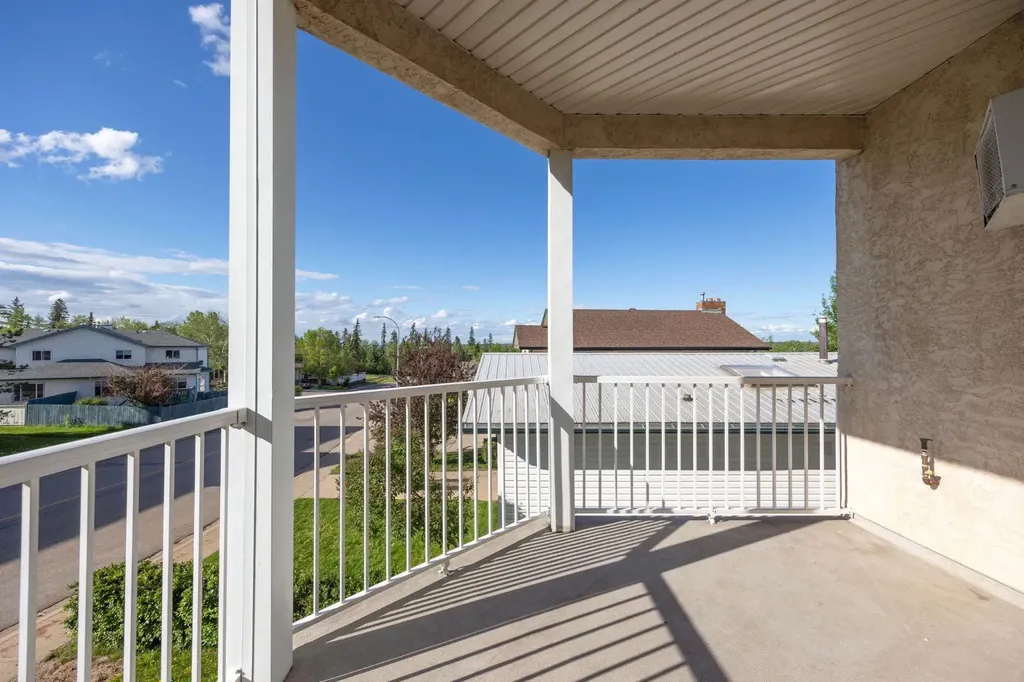 1095 Timberline Drive Fort Mcmurray AB T9K 1Y7