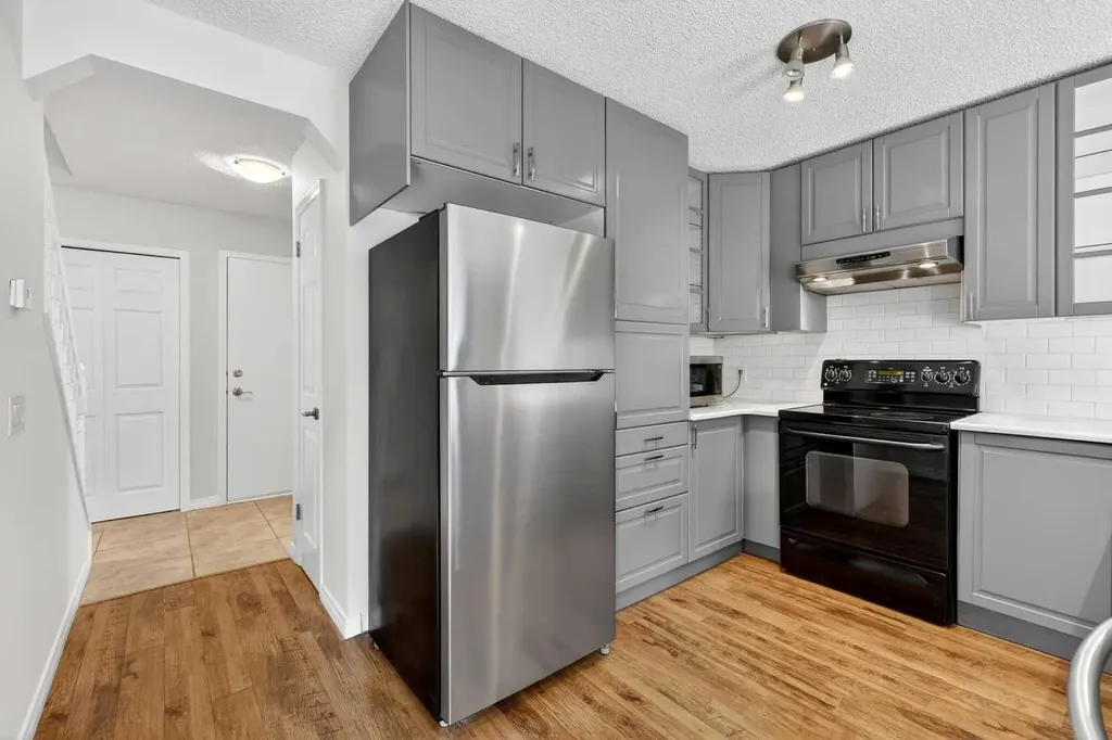 98 River Rock Crescent SE Calgary AB T2C 4J3