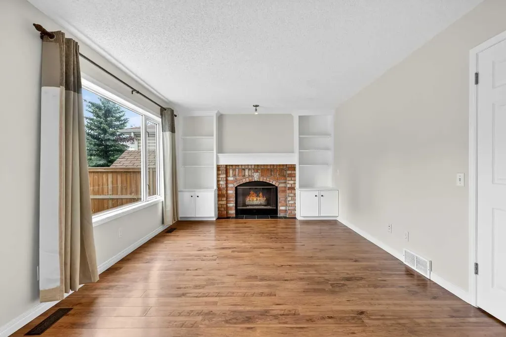 98 River Rock Crescent SE Calgary AB T2C 4J3