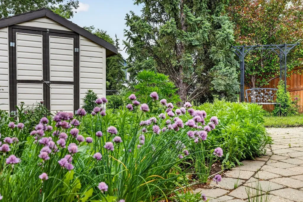 98 River Rock Crescent SE Calgary AB T2C 4J3