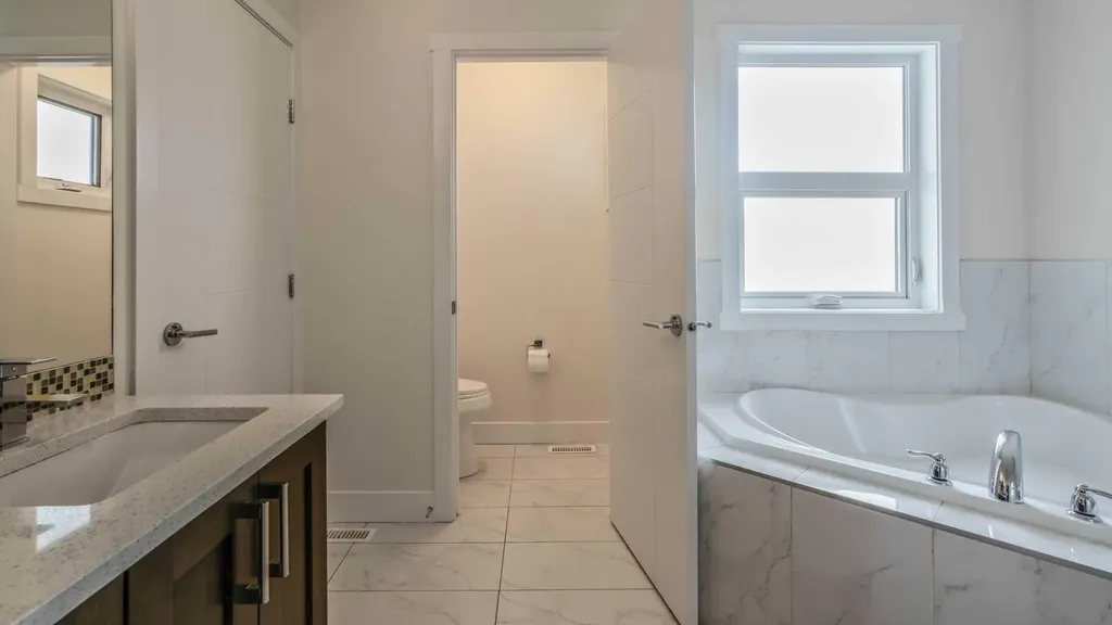 51 Tararidge Drive NE Calgary AB T3J2R7