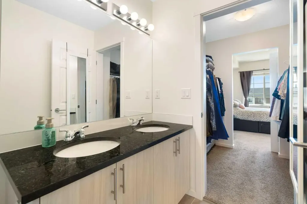 298 Sage Meadows Park NW Calgary AB T3P 1P5