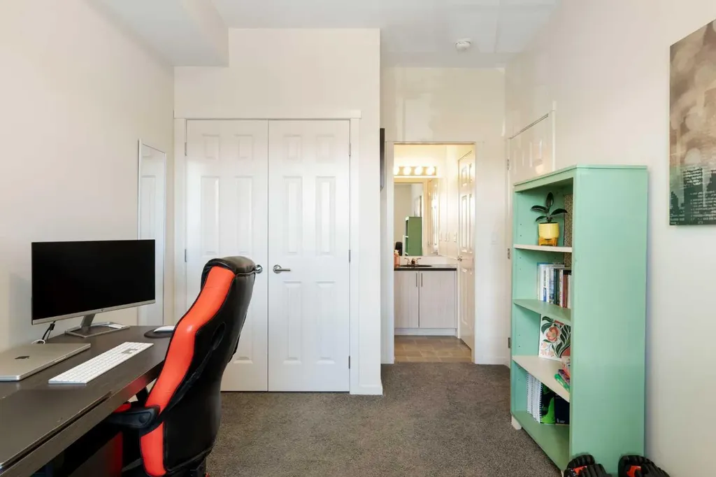 298 Sage Meadows Park NW Calgary AB T3P 1P5