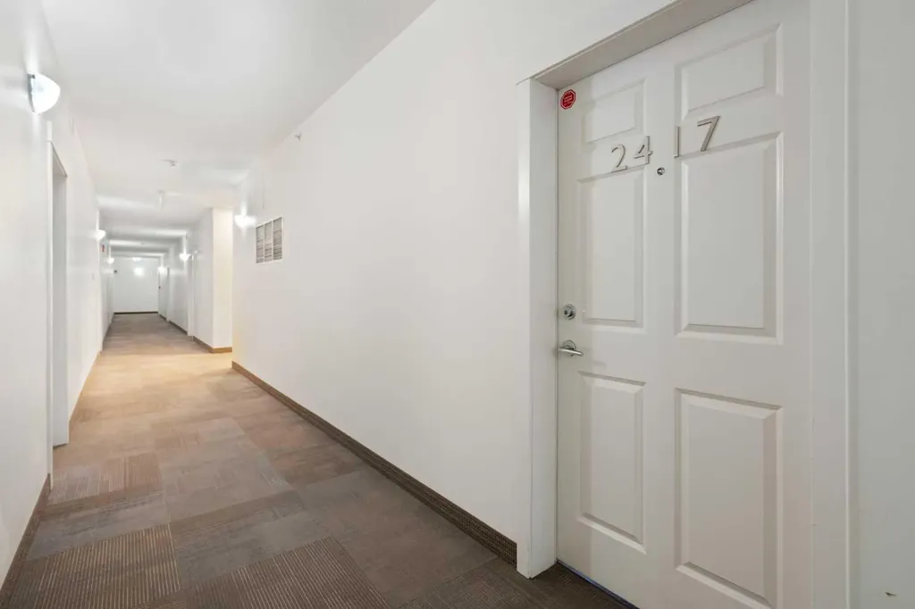 298 Sage Meadows Park NW Calgary AB T3P 1P5
