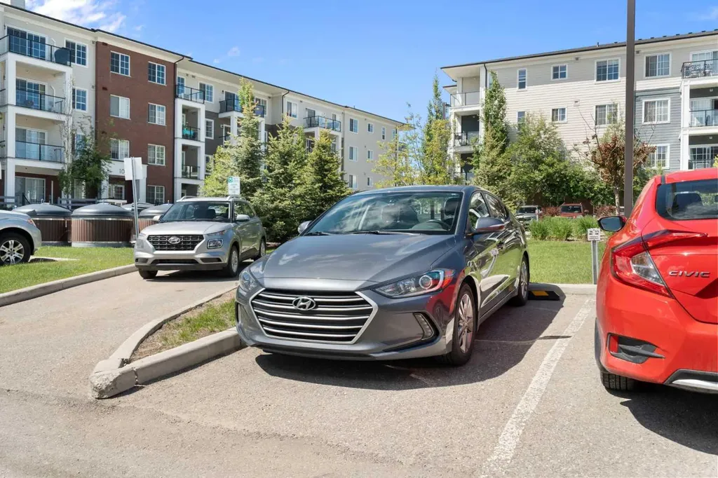 298 Sage Meadows Park NW Calgary AB T3P 1P5