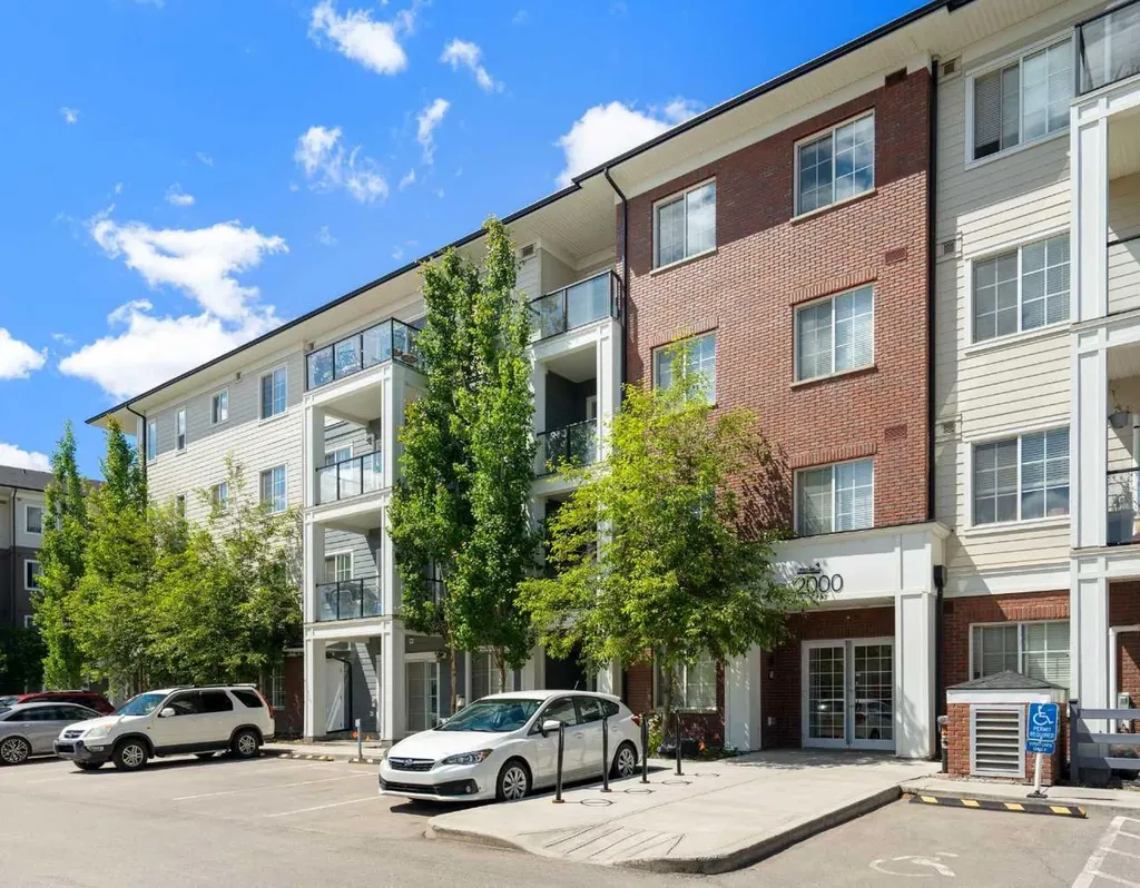 298 Sage Meadows Park NW Calgary AB T3P 1P5