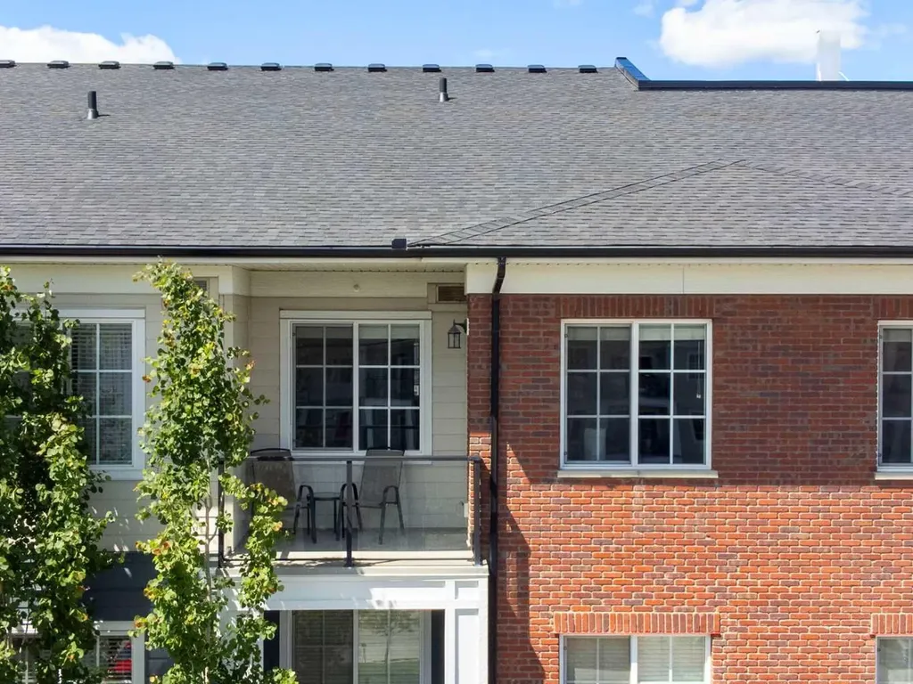 298 Sage Meadows Park NW Calgary AB T3P 1P5