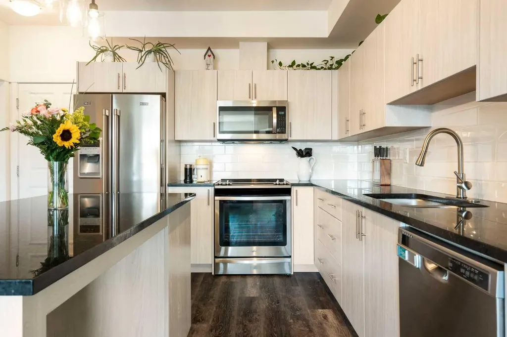 298 Sage Meadows Park NW Calgary AB T3P 1P5