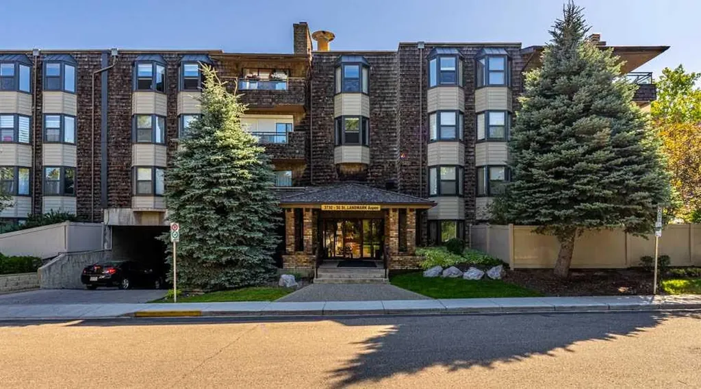 3730 50 Street NW Calgary AB T3A 2V9