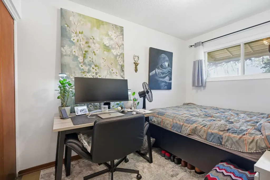 9020 Fairmount Drive SE Calgary AB T2H 0Z5