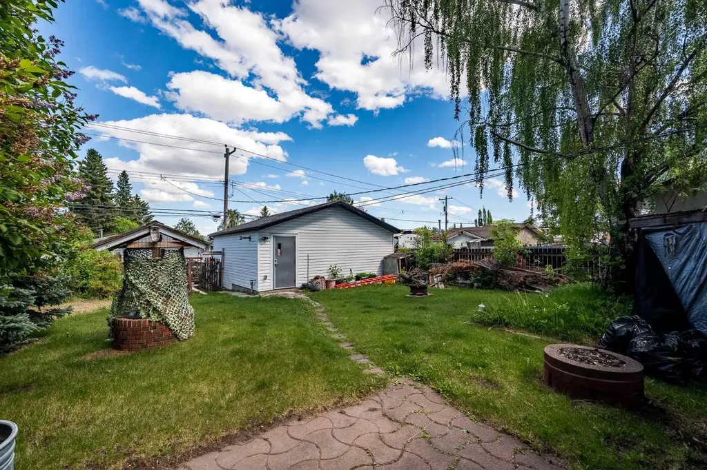 9020 Fairmount Drive SE Calgary AB T2H 0Z5