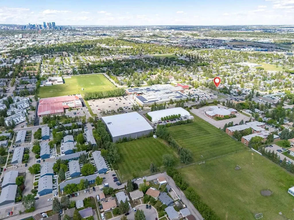 9020 Fairmount Drive SE Calgary AB T2H 0Z5