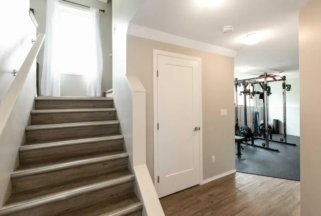 2314 19 Avenue Bowden AB T0M 0K0