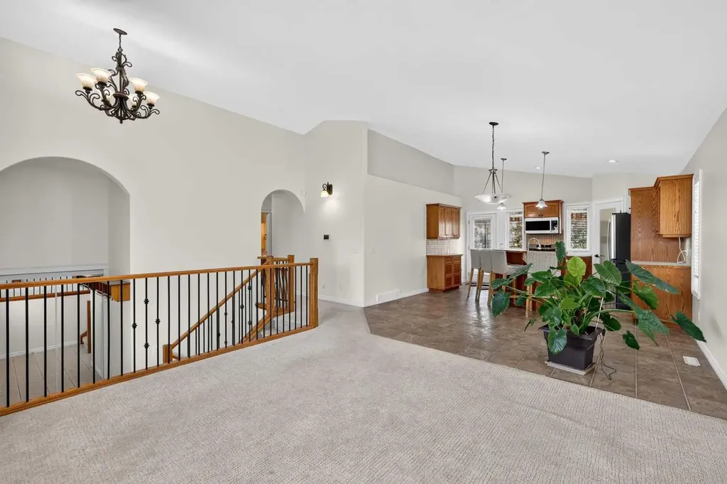 219 Hillcrest Boulevard Strathmore AB T1P 1Z6