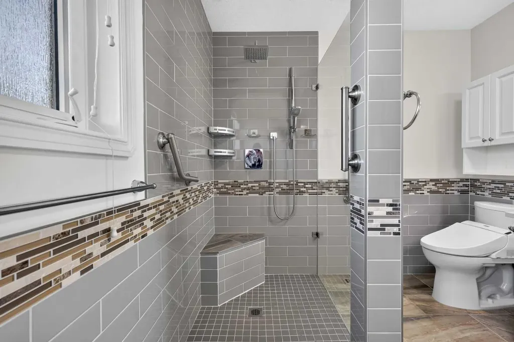 219 Hillcrest Boulevard Strathmore AB T1P 1Z6
