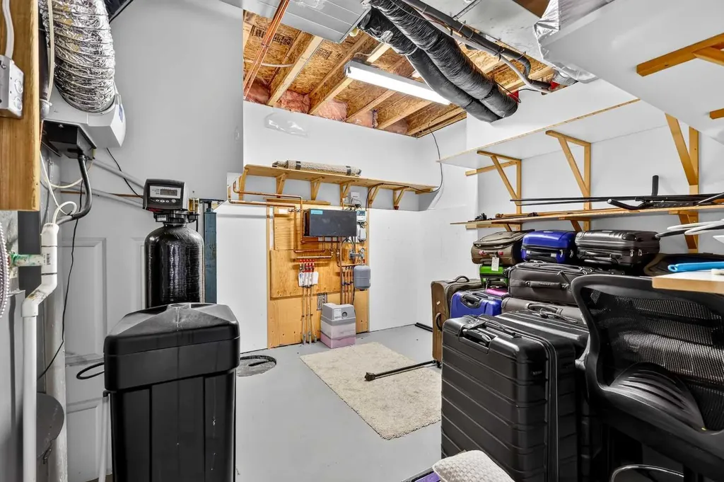 219 Hillcrest Boulevard Strathmore AB T1P 1Z6