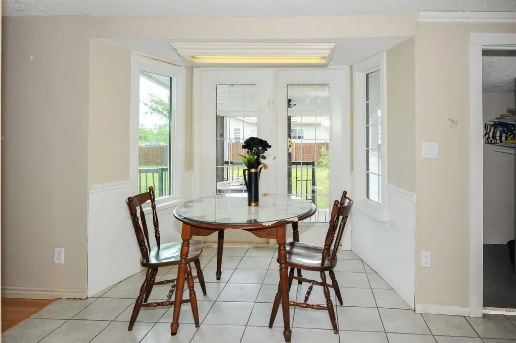 121 Alberta Street Kingman AB T0B2M0