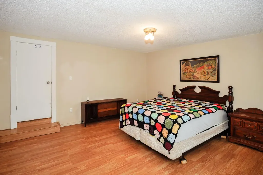 121 Alberta Street Kingman AB T0B2M0