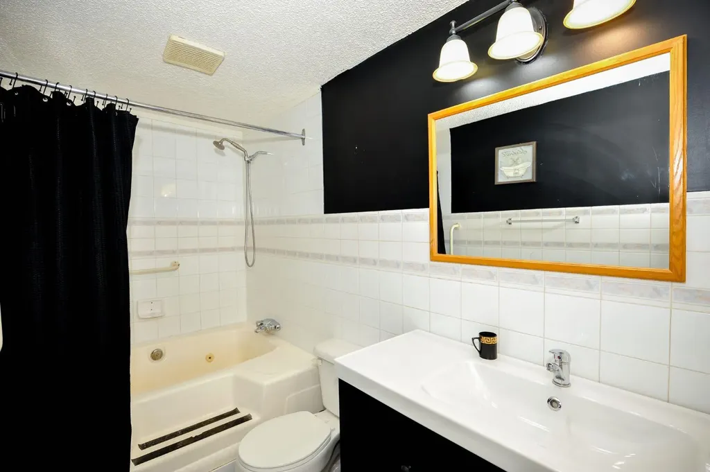 121 Alberta Street Kingman AB T0B2M0
