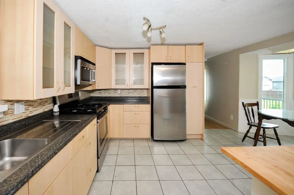 121 Alberta Street Kingman AB T0B2M0