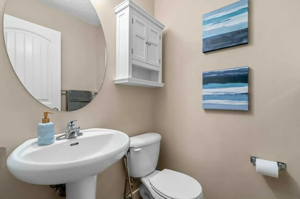 140 Panamount Circle NW Calgary AB T3K 0C6