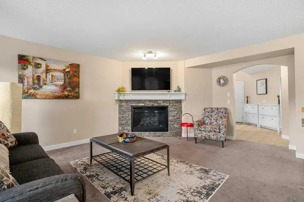 140 Panamount Circle NW Calgary AB T3K 0C6