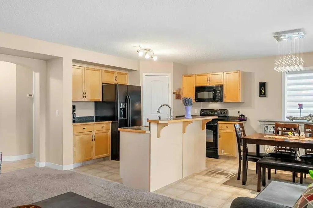 140 Panamount Circle NW Calgary AB T3K 0C6