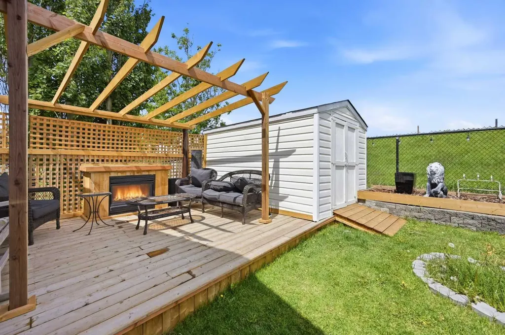 46 Citadel Meadow Crescent NW Calgary AB T3G 4Z1