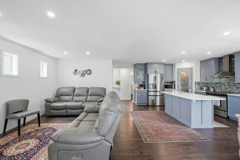 46 Citadel Meadow Crescent NW Calgary AB T3G 4Z1