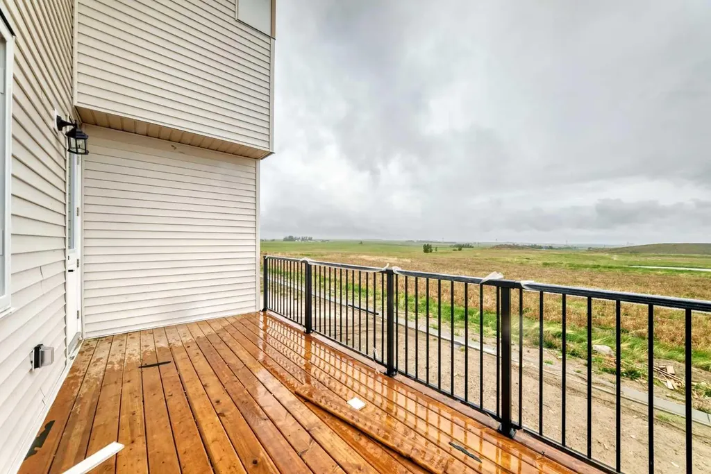Iron Ridge Avenue Crossfield AB T0M 0S0